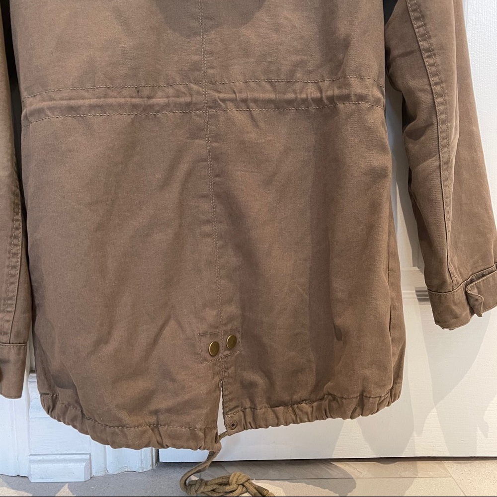 Army Green Fall Utility Jacket - Picture 9 of 10